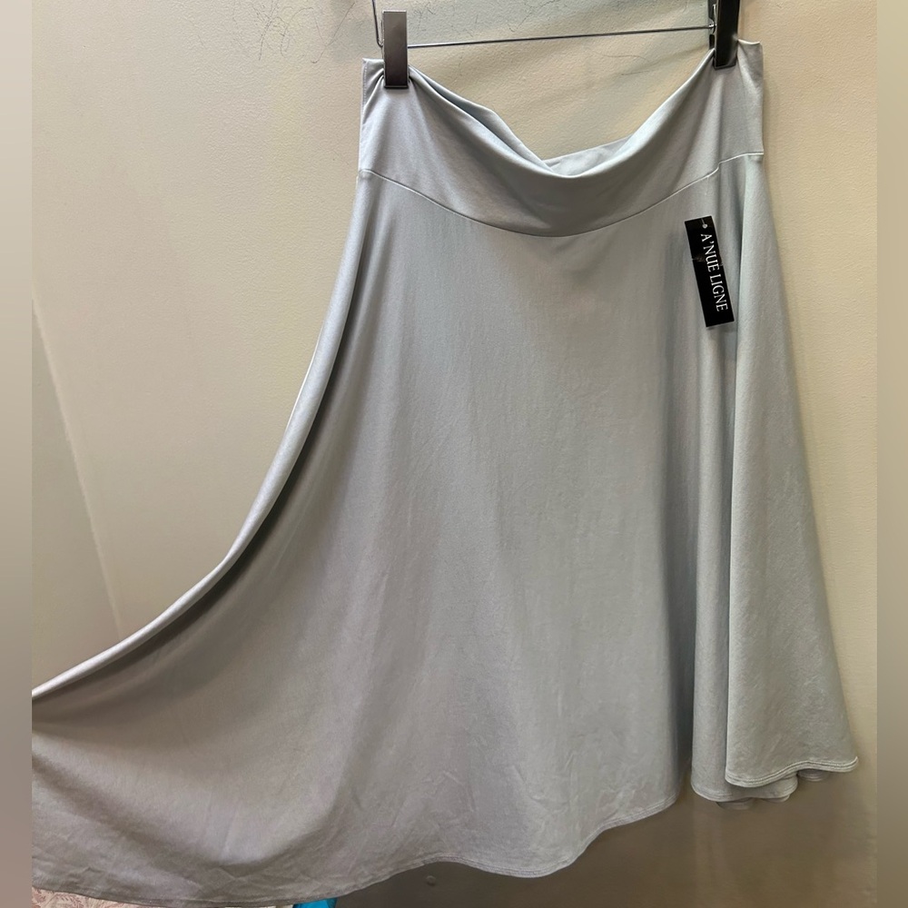 A’nue Light Gray Midi Skirt